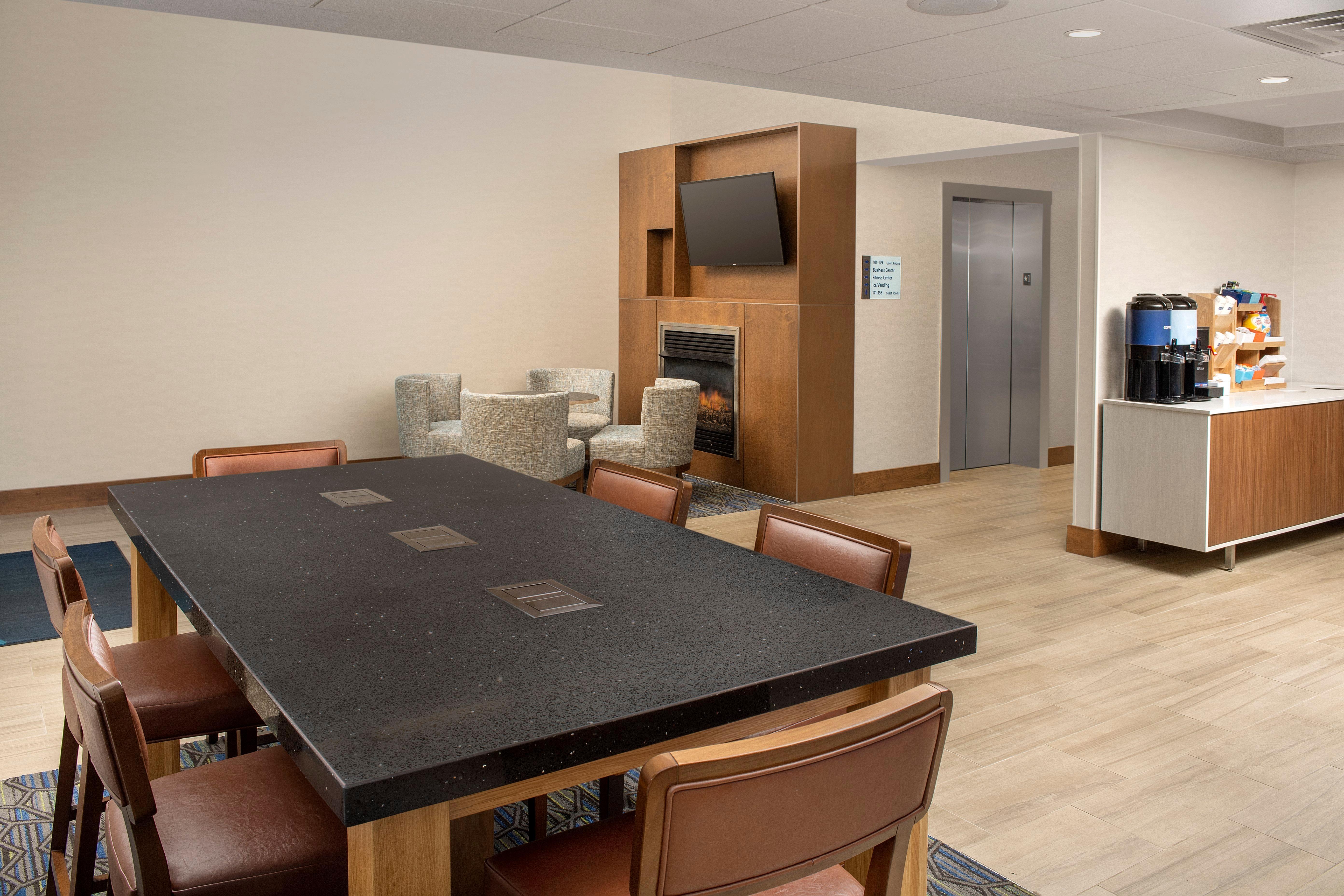 Holiday Inn Express Hotel & Suites Annapolis By Ihg Zewnętrze zdjęcie