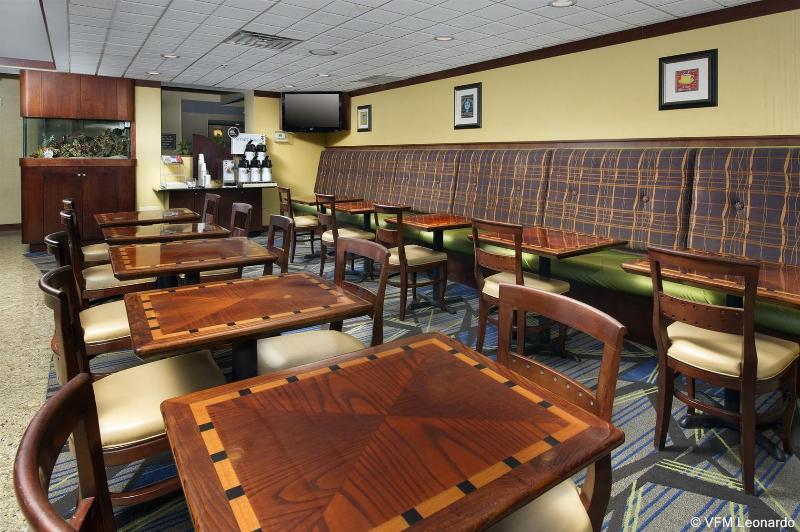 Holiday Inn Express Hotel & Suites Annapolis By Ihg Zewnętrze zdjęcie